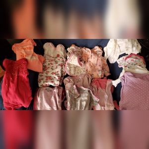 Newborn clothing bundle